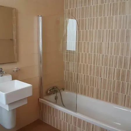 Superior Gozo Apartment, Flat 3 Apartament *